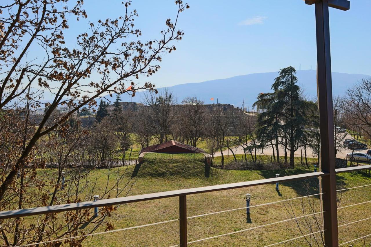 Mi Casa Hotel Skopje Bagian luar foto